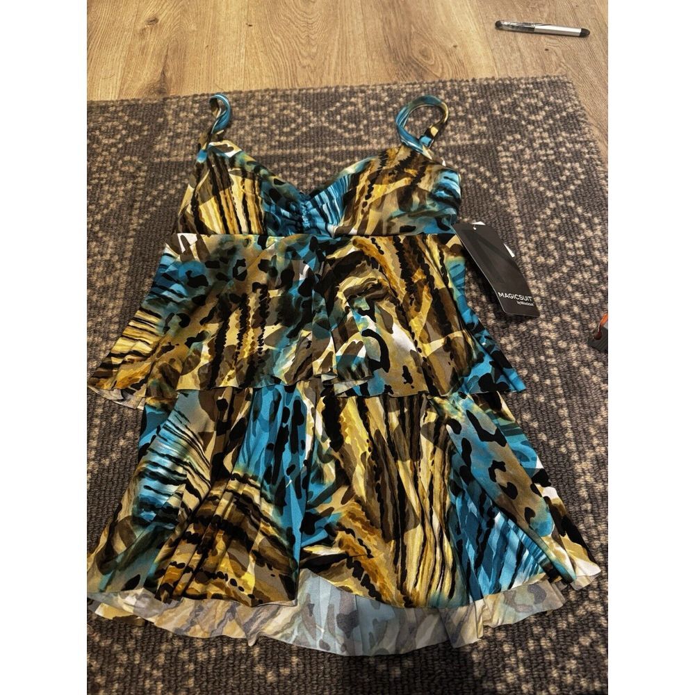 Women's Magicsuit Tankini Swimsuit‎ Top Blue Brown Abstract NWT Size 10 ONLY TOP